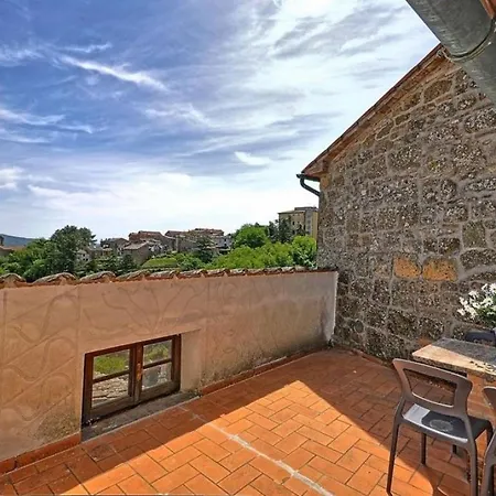 Apartment Osteriola Sleeps 2 Pool Wifi
